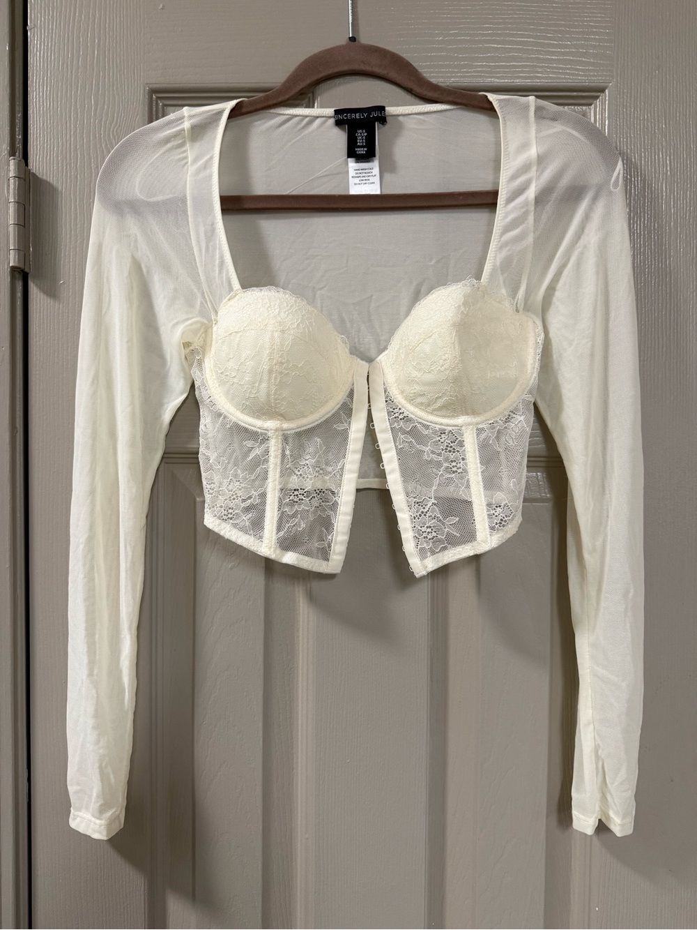 Sincerly Jules Cream Lace Long-Sleeve Bustier